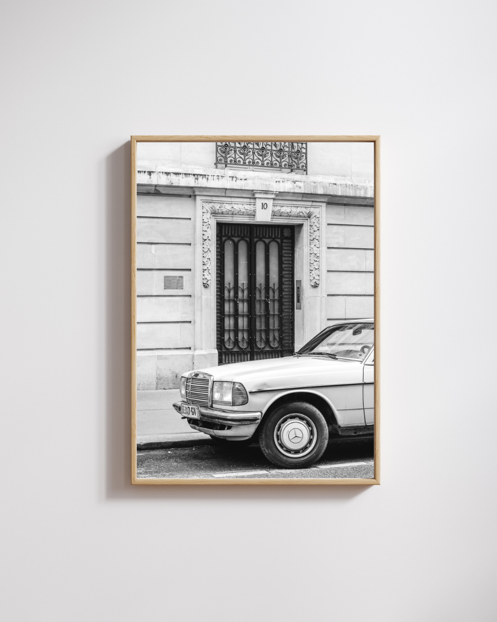 Parked à Paris - Fine Art Poster